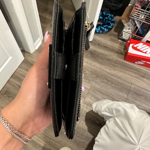 Kate Spade wallet - Picture 4 of 5